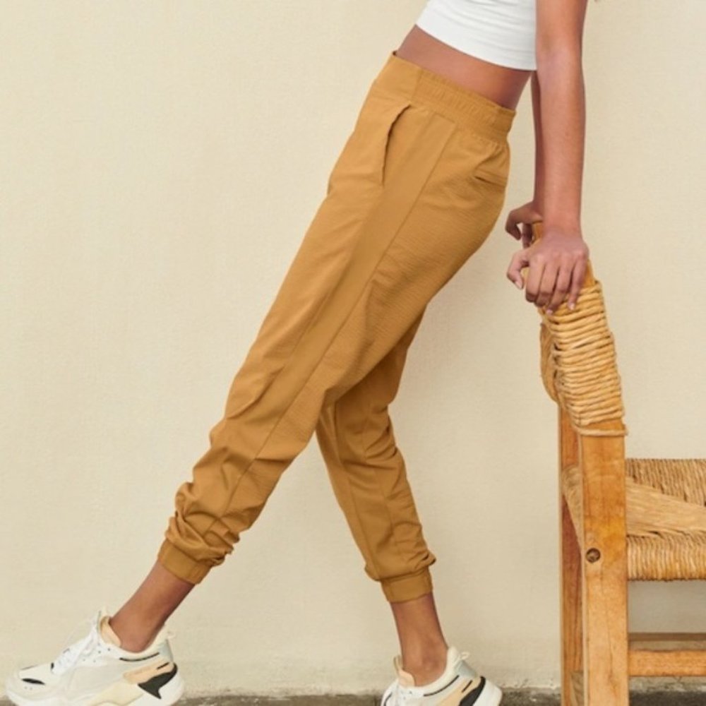 Athleta Textured Brooklyn Joggers